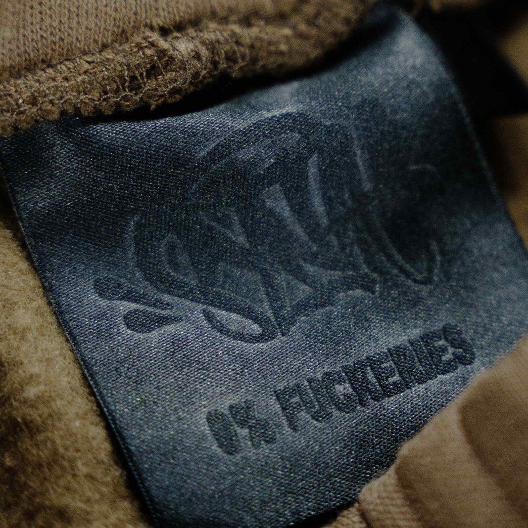 Synaworld 'Syna Logo' Tracksuit - Brown | Plugstationuk