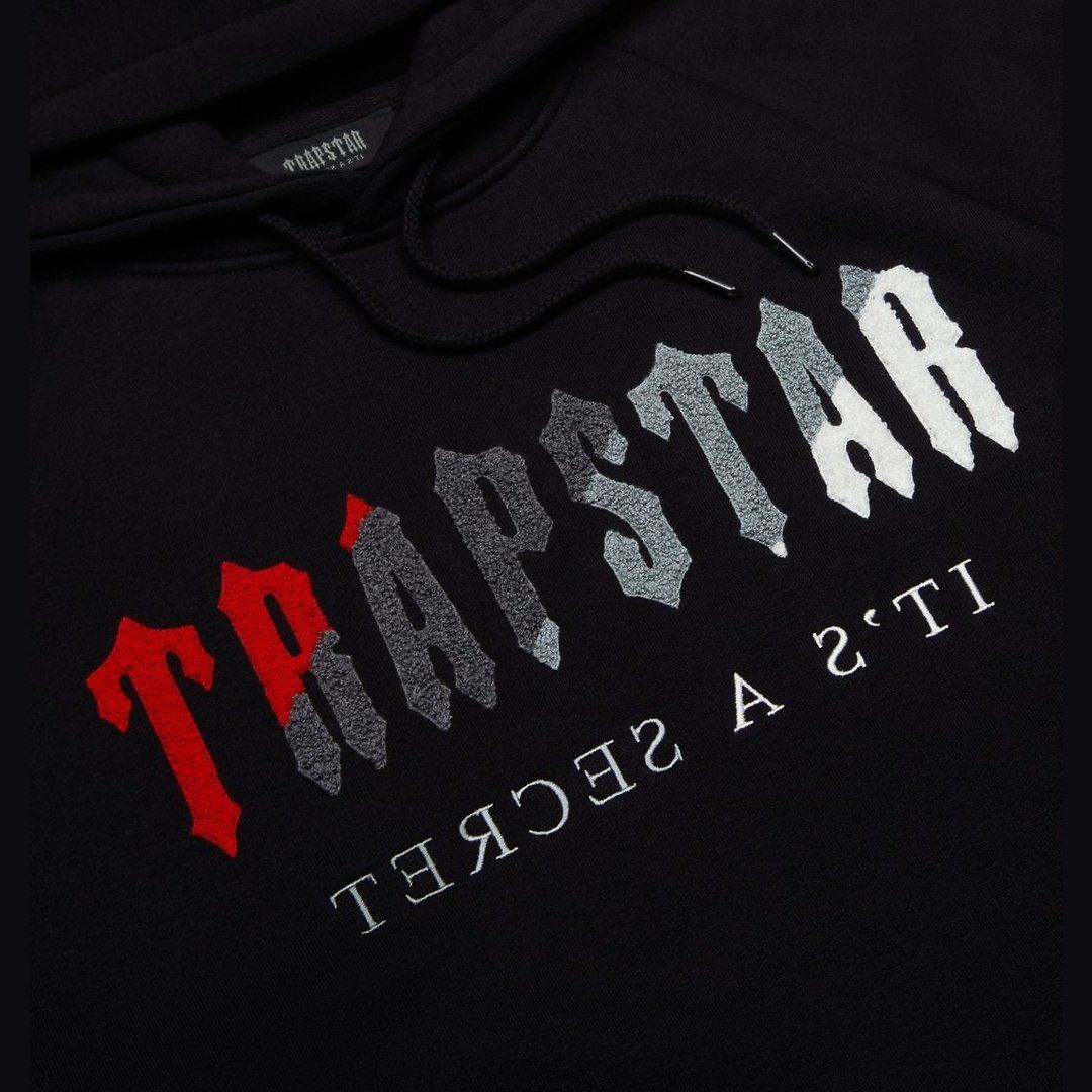 TRAPSTAR CHENILLE DECODED HOODED TRACKSUIT - BLACK/RED | Plugstationuk