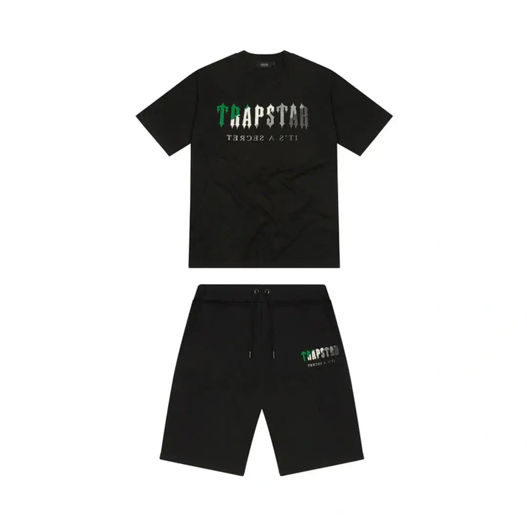 TRAPSTAR CHENILLE DECODED SHORT SET - GREEN/BLACK | Plugstationuk