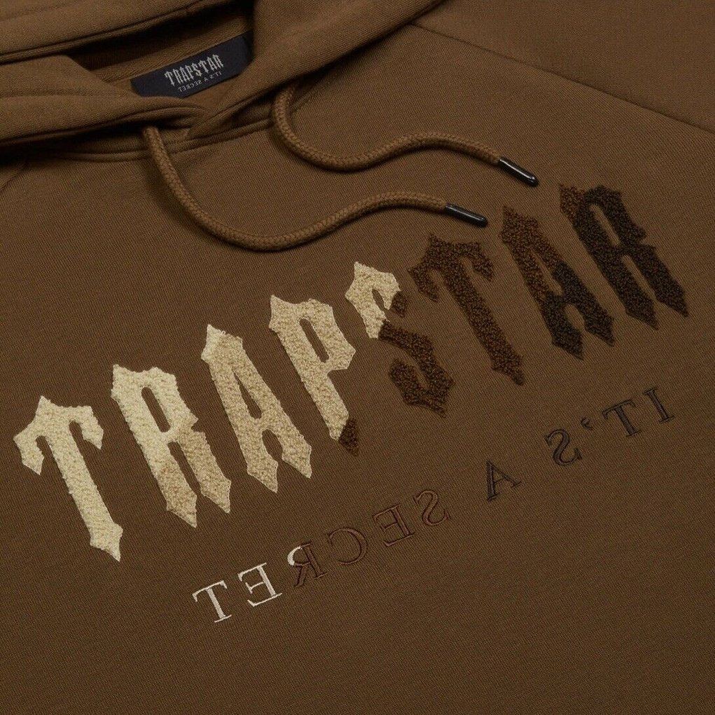 Trapstar Chenille Decoded Hooded Earth Edition Tracksuit / Brown | Plugstationuk